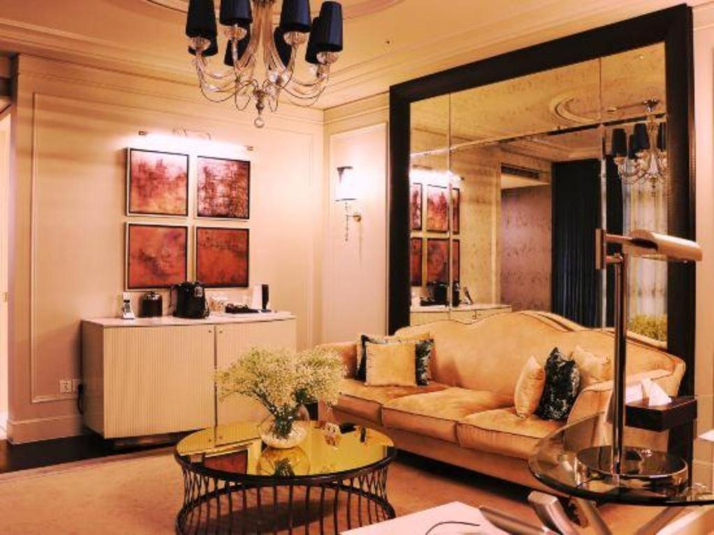 Jinjiang Metropolo Hotel Classiq Shanghai Off Bund Exterior photo