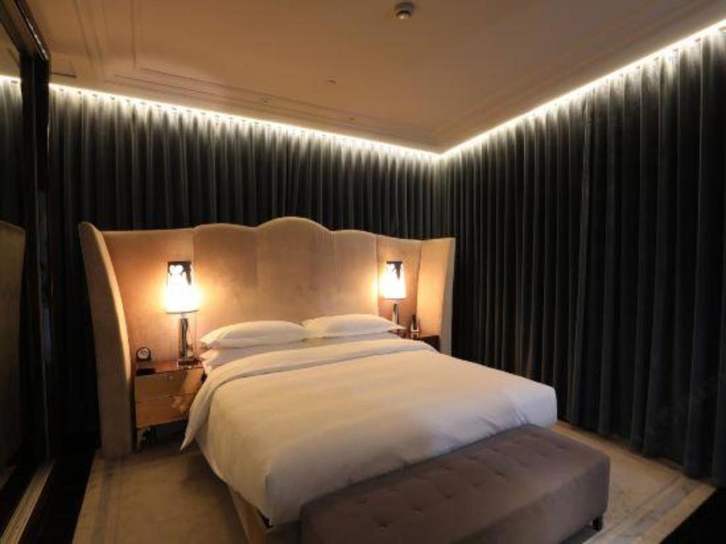 Jinjiang Metropolo Hotel Classiq Shanghai Off Bund Exterior photo